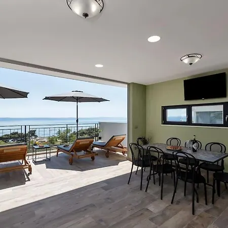 Teraco فيلة ماكارسكا